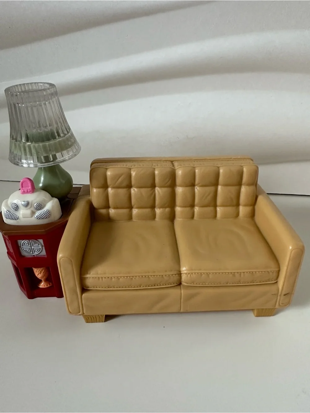 Fisher-Price Loving Family Doll House Sofa Couch Lamp Lights Sound Music 2009
